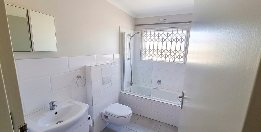 3 Bedroom Property for Sale in Sunningdale Western Cape